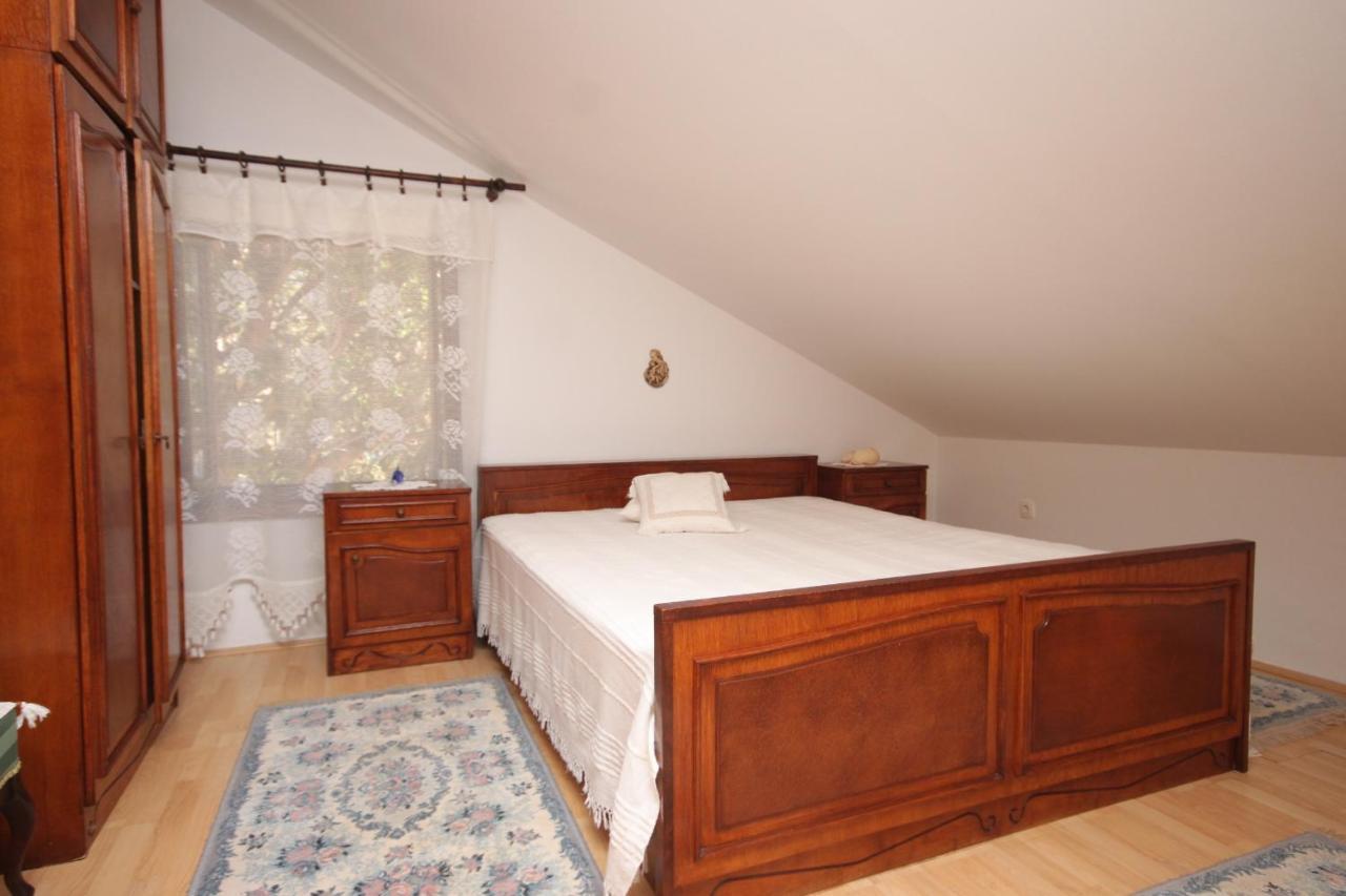 Apartments And Rooms With Parking Space Cunski, Losinj - 2498 Bagian luar foto